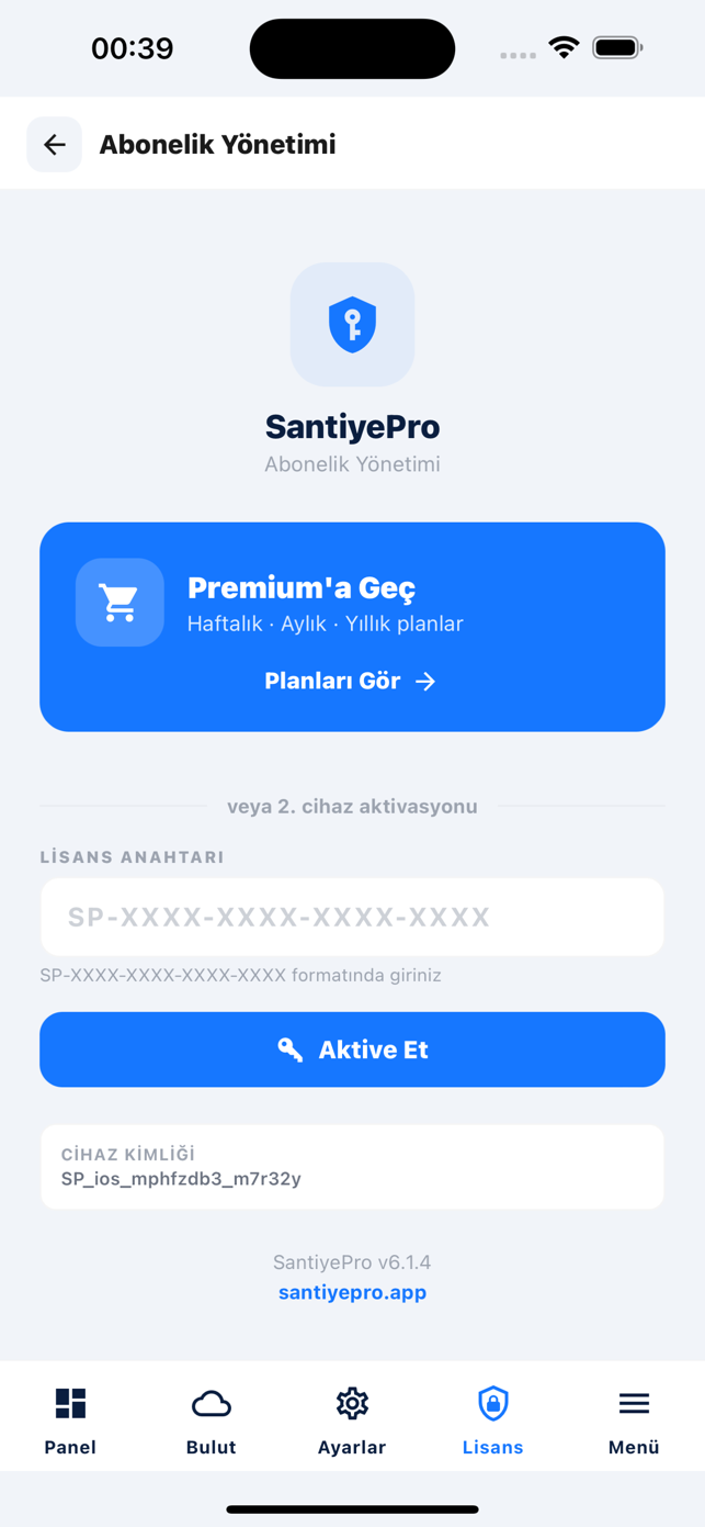 iPhone SantiyePro abonelik yönetimi ekranı: lisans anahtarı girişi, SP_ios ile başlayan cihaz kimliği ve ikinci cihaz aktivasyonu